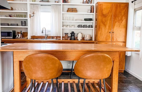 Fort Bragg House | Cozy Costal House 5 minuets from the beach and walking distance to downtown!