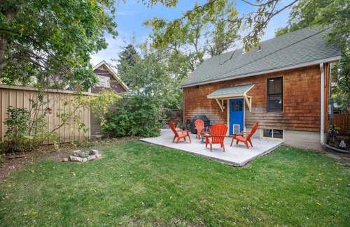 Bozeman Cottage | Cozy Cottage 1 Block to Main St