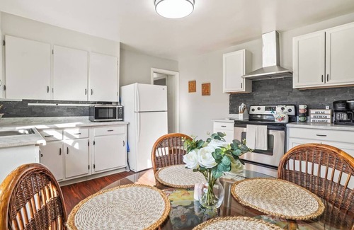 Boise Bench House | Cozy Cottage 6 Mins to DT Boise sleeps 5-6