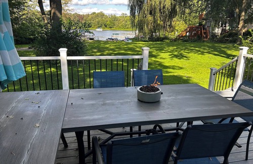 Whitmore Lake Cottage | Cozy Cottage close to Ann Arbor!