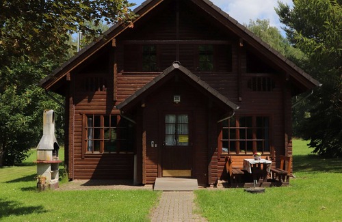 Feriendorf Silbersee House | Cozy cottage in Hess. Bergland to 9 pers., Disabled