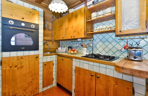Sveti Ilija House | Cozy cottage in rustic style and with many activity possibilities.