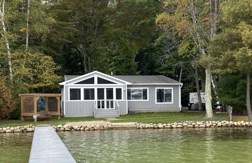 Interlochen Cottage | Cozy Cottage on a beautiful 2,000 acre lake.