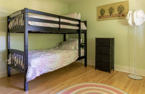 Skaneateles Cottage | Cozy Cottage on Skaneateles Lake