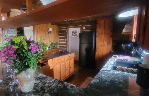 Rushville Cabin | Cozy Country Cabin in Rushville-Hot Tub-Sunset Views-Wine Trail Convenience