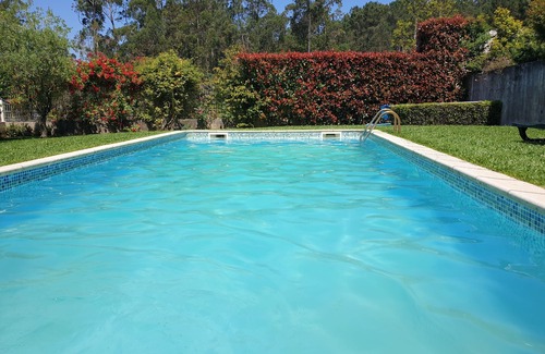 Paradela Villa | Cozy country house 10 minutes from the beach, with pool and private garden.