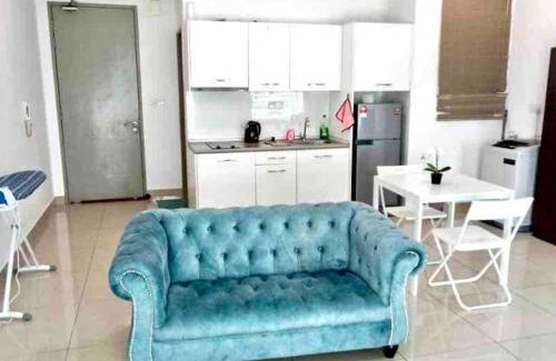 Cyberjaya Apartment | Cozy cybersqaure pool view free wifi with parkin & netflix 106