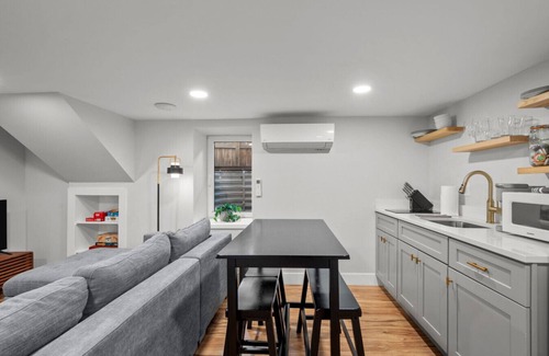 Baker Apartment | Cozy Dog-Friendly Unit with Parking Near Broadway