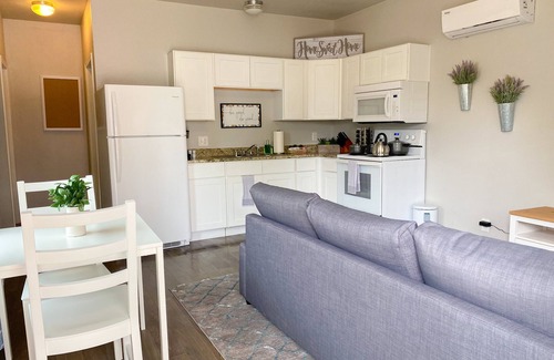Prospect Hill House | Cozy Downtown San Antonio Tiny Home