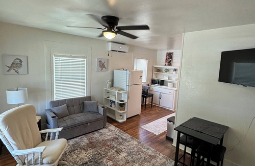 Ardmore House | Cozy Duplex near Downtown Ardmore