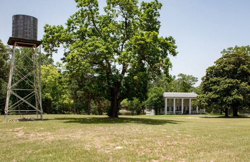 Chandler House | Cozy East Texas Home for Southern Comfort