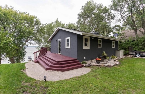 Battle Lake Cabin | Cozy Family-Friendly Cabin on Ottertail Lake - Your Perfect Minnesota Getaway