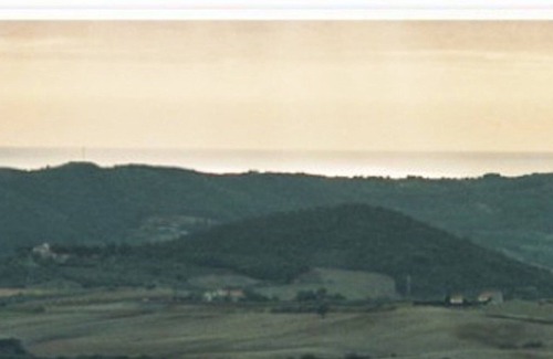 Castellina Marittima House | Cozy farmhouse with hills and sea view