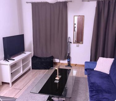 High Wycombe Apartment | Cozy flat