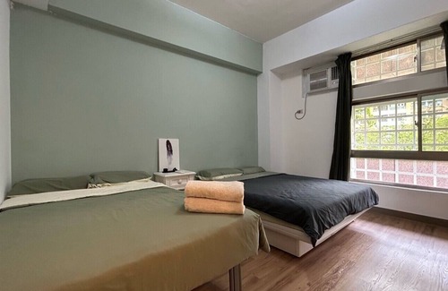 Songshan Apartment | Cozy for Family/Taipei center/Large Living/4-7PPL/Night Market/Pet-friendly