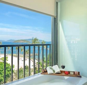Nha Trang Apartment | Cozy Front Beach House wid Private Beach