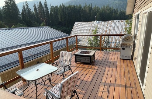 Mullan House | Cozy Getaway in Mullan