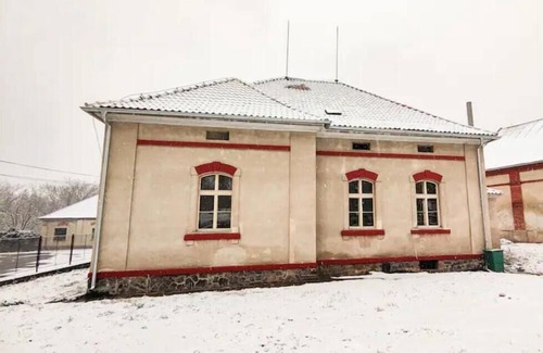 Neratovice House | Cozy guest house near Chateau