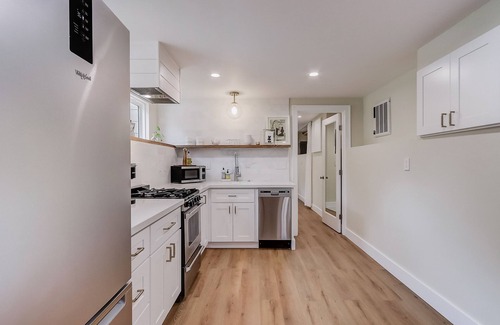Walnut Creek House | Cozy Guest Suite, Huge Resort-like Yard with Pool