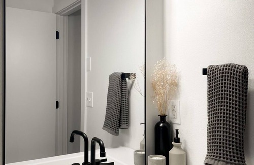 Vancouver Apartment | Cozy Guest Suite
