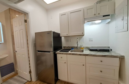Clearwater House | Cozy Haven 1bed 1bath