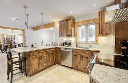 Baie-St-Paul House | Cozy Haven w/Spa & Stunning Views