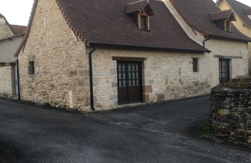 Rudelle House | Cozy holiday home in Rudelle