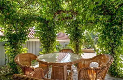 Næsby Strand House | Cozy holiday home with character