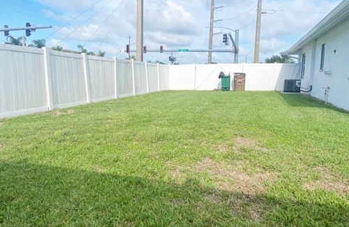 Pelican Apartment | Cozy Home-Close to downtown and Beaches