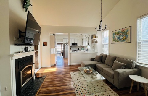 Corktown House | Cozy Home in Corktown!