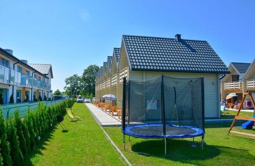 Grzybowo House | Cozy home in Grzybowo with kitchen