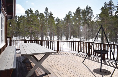 Hol Municipality House | Cozy home in Hovet with kitchen