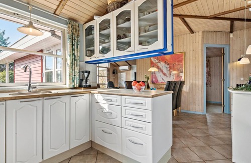 Beder Malling House | Cozy home in Malling with sauna