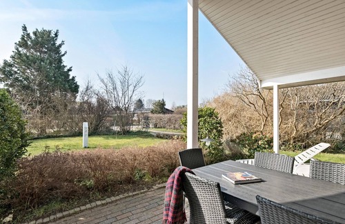 Beder Malling House | Cozy home in Malling with sauna
