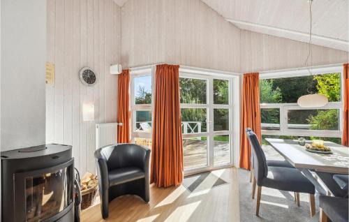 Norderteil House | Cozy Home In Otterndorf With Sauna
