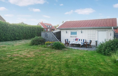 Roennaeng House | Cozy home in Rönnäng with WiFi