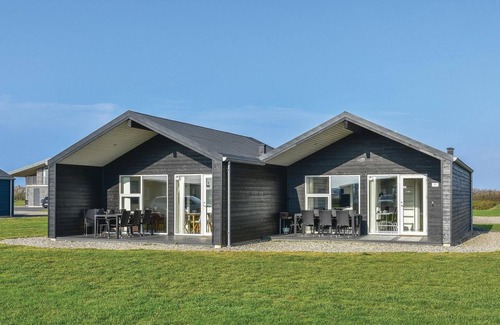 Sondervig House | Cozy home in Ringkøbing with WiFi