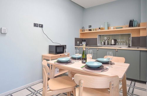 Terzigno House | Cozy home in Terzigno with kitchen