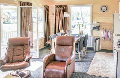 Wilsum House | Cozy home in Wilsum with WiFi