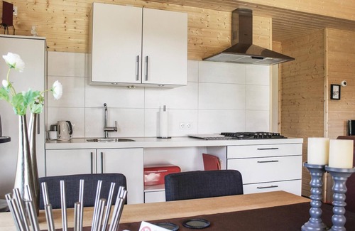 Wilsum House | Cozy home in Wilsum with WiFi