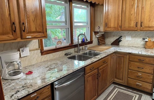 Waynesville House | Cozy Home on Richland Creek, Waynesville, Maggie V; Blue Ridge P.W. & Smokey Mts