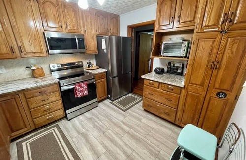 Waynesville House | Cozy Home on Richland Creek, Waynesville, Maggie V; Blue Ridge P.W. & Smokey Mts