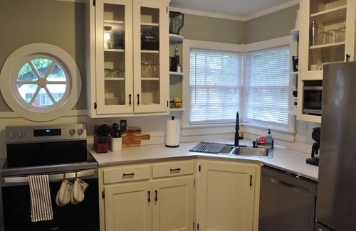 Opelika House | Cozy Home Walking Distance to Downtown Opelika