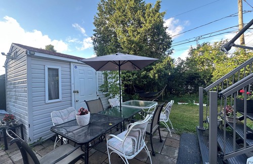 Laval House | Cozy house – 6p – Close to Centropolis & Carrefour Laval