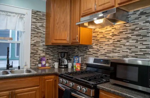 Westside House | Cozy house, close to SU and Downtown
