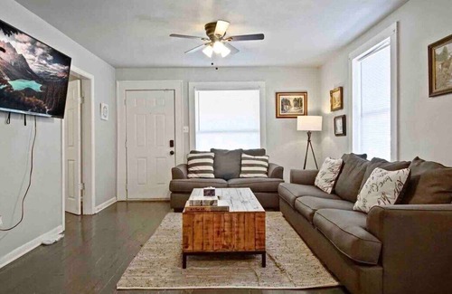 Central Oklahoma City Apartment | Cozy House Near Plaza District