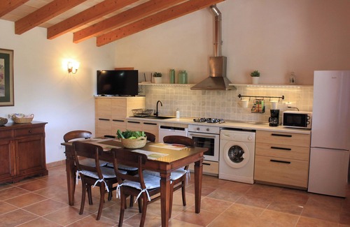 Son Servera Cottage | COZY HOUSE ON THE EDGE OF THE FOREST, IN THE PULA AREA