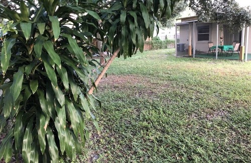 Elfers House | Cozy House with fenced yard near the beaches
