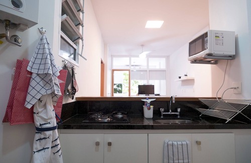 Copacabana Apartment | Cozy just steps from Copacabana beach