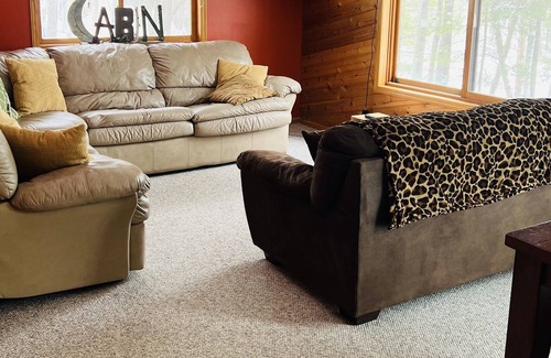 Chetek House | Cozy Lakefront Cabin with Game Room & Hot Tub